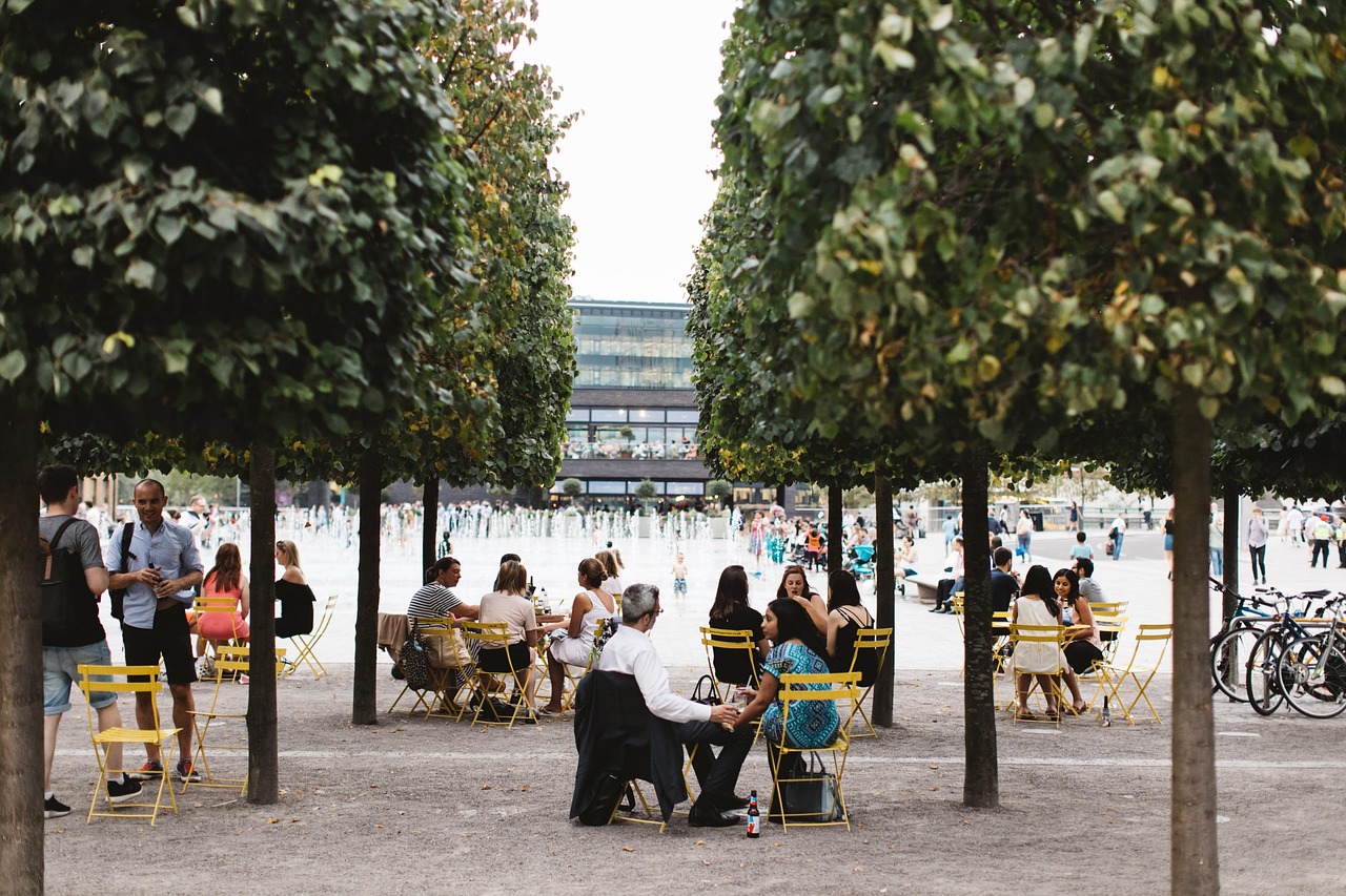 How to Avoid Tourist Fatigue (and Actually Enjoy Your Trip)